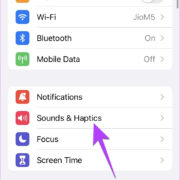 how to make iphone vibrate or not vibrate on silent ios 16 included